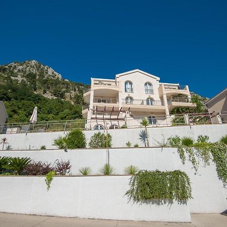 Kotor Vista Apartment A4 المظهر الخارجي الصورة