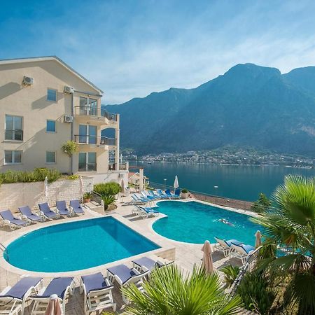 Kotor Vista Apartment A4 المظهر الخارجي الصورة